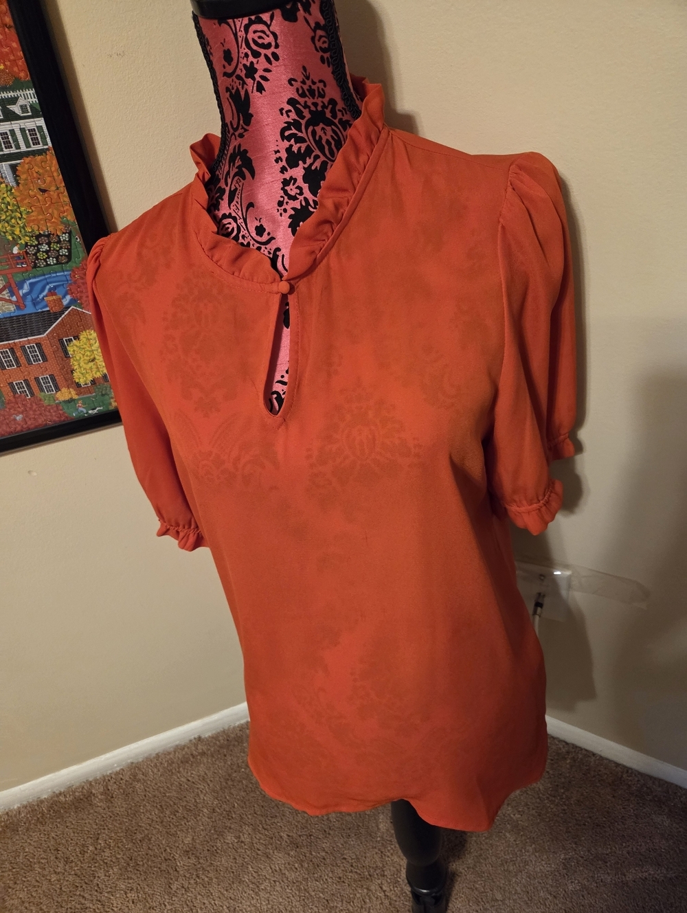 Banana Republic Women's Red Keyhole Ruffle Neck Short Sleeve Blouse Large NWOT